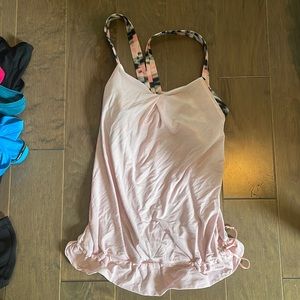 Lululemon tank with bra duo, no lining in bra. GUC